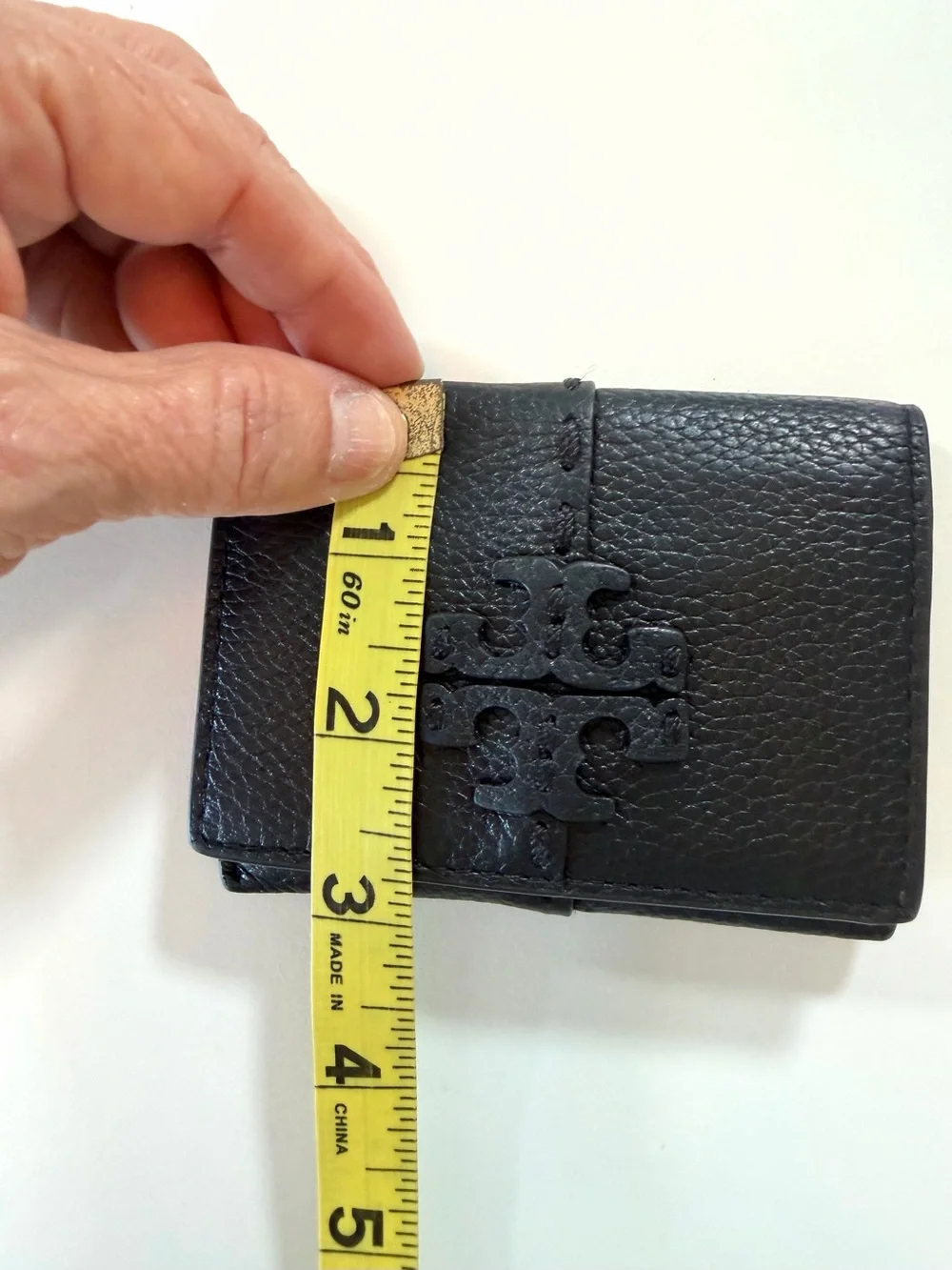 Tory Burch McGraw Bombe Black Pebbled Leather Compact Wallet